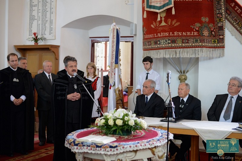 Lelkészszenteléssel kezdődött az egyházkerület közgyűlése Kovásznán