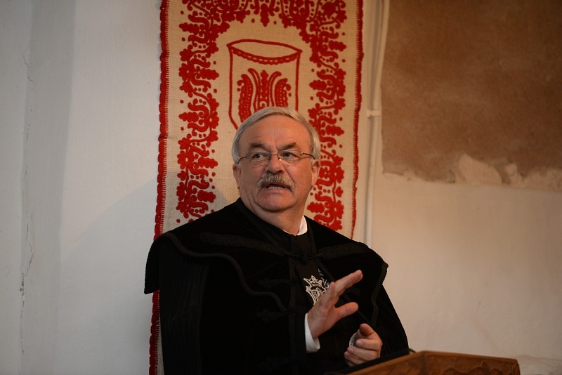 Ft. Kató Béla püspök húsvéti pásztorlevele