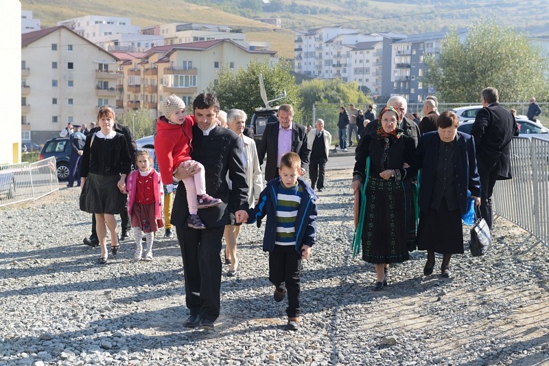 Új református templomot avattak Szászfenesen