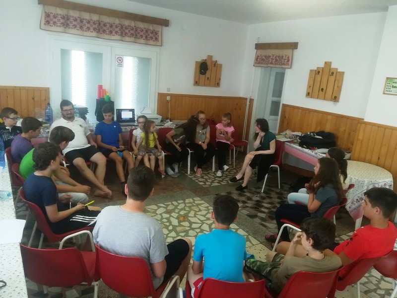 Menjünk fel az Úr hegyére – lakótelepi gyerekek táboroztak Magyarón